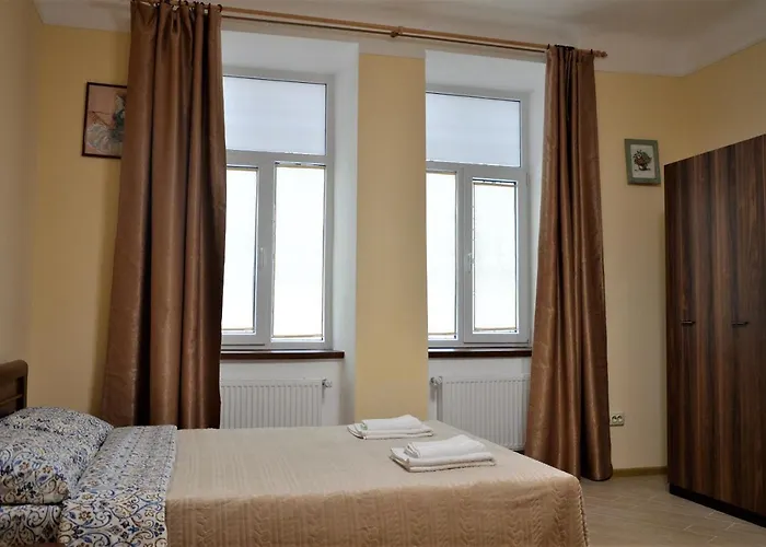 у князя лева поряд площі ринок At Duke's Aparment Next To Rynok Square 公寓 利沃夫